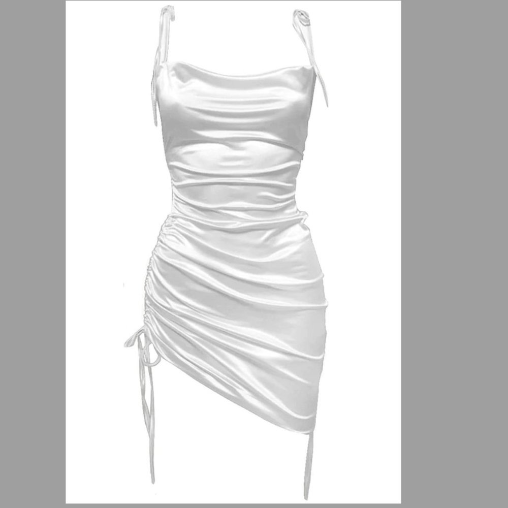 LEAU WHITE CABO DRESS SIZE M